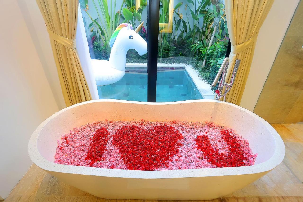 อมารา วิลลา อุมาลาส บาหลี Villa เกอโรโบกัน ภายนอก รูปภาพ